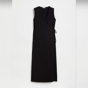 H&M Black Ribbed Maxi Dress